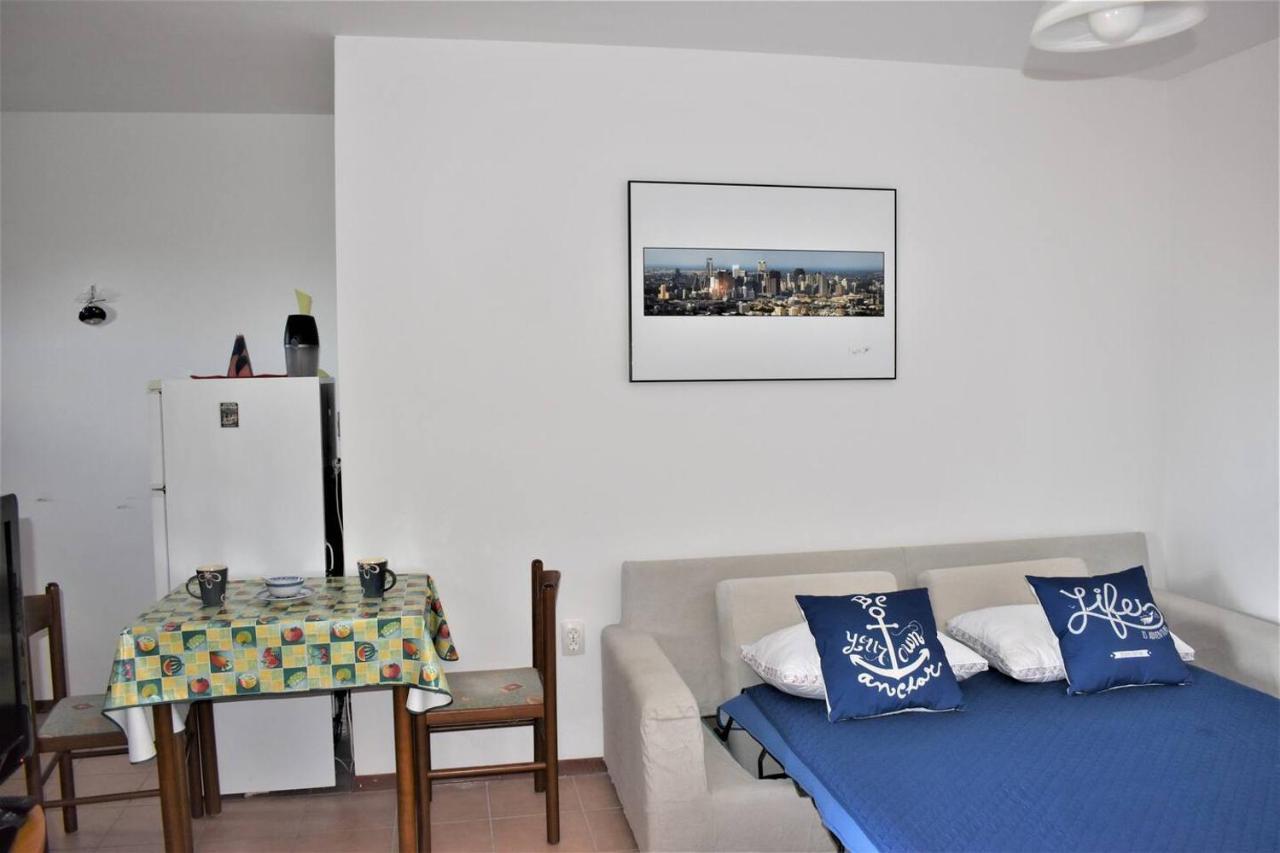 Apartment Luka Novalja Exteriör bild